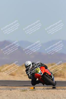 media/Mar-22-2025-CVMA (Sat) [[462c0ffedb]]/Race 13-Amateur Supersport Middleweight/